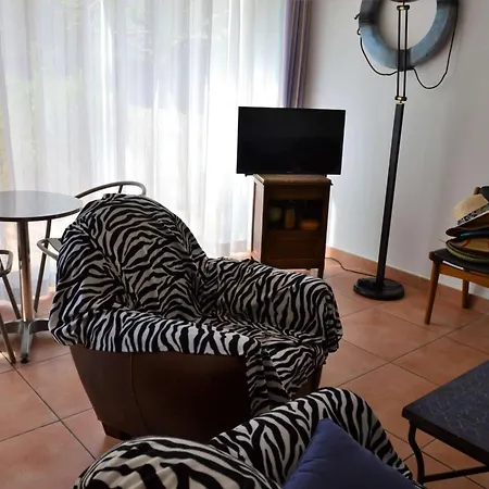 Villa 4 Pieces- Sur Ar000-021 Argeles-sur-Mer